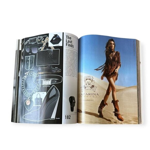 Vogue Accessory Magasine, Italian Vogue, March 2012. - Picture 7 of 11